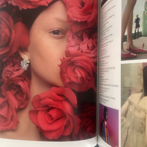 Rare Dior Magazine #35 'Behind The Mirror' Autumn 2021 Not Publicly Available - Picture 4 of 17